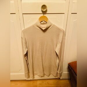 American Eagle Outfitters Beige mock neck thin knit Sweater